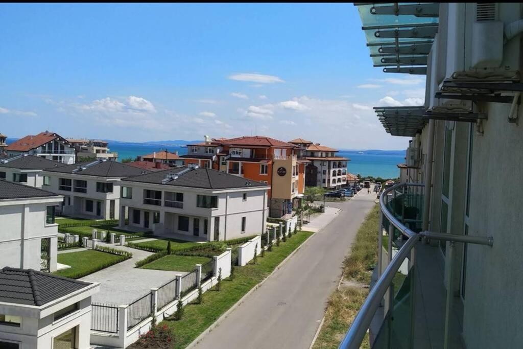 Seaview Apartment - Clara Sarafovo - 100M To Sea Burgas Exteriör bild